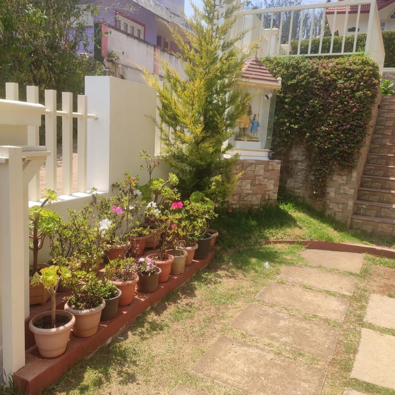 Villa Snowdrops Udagamandalam Exterior foto